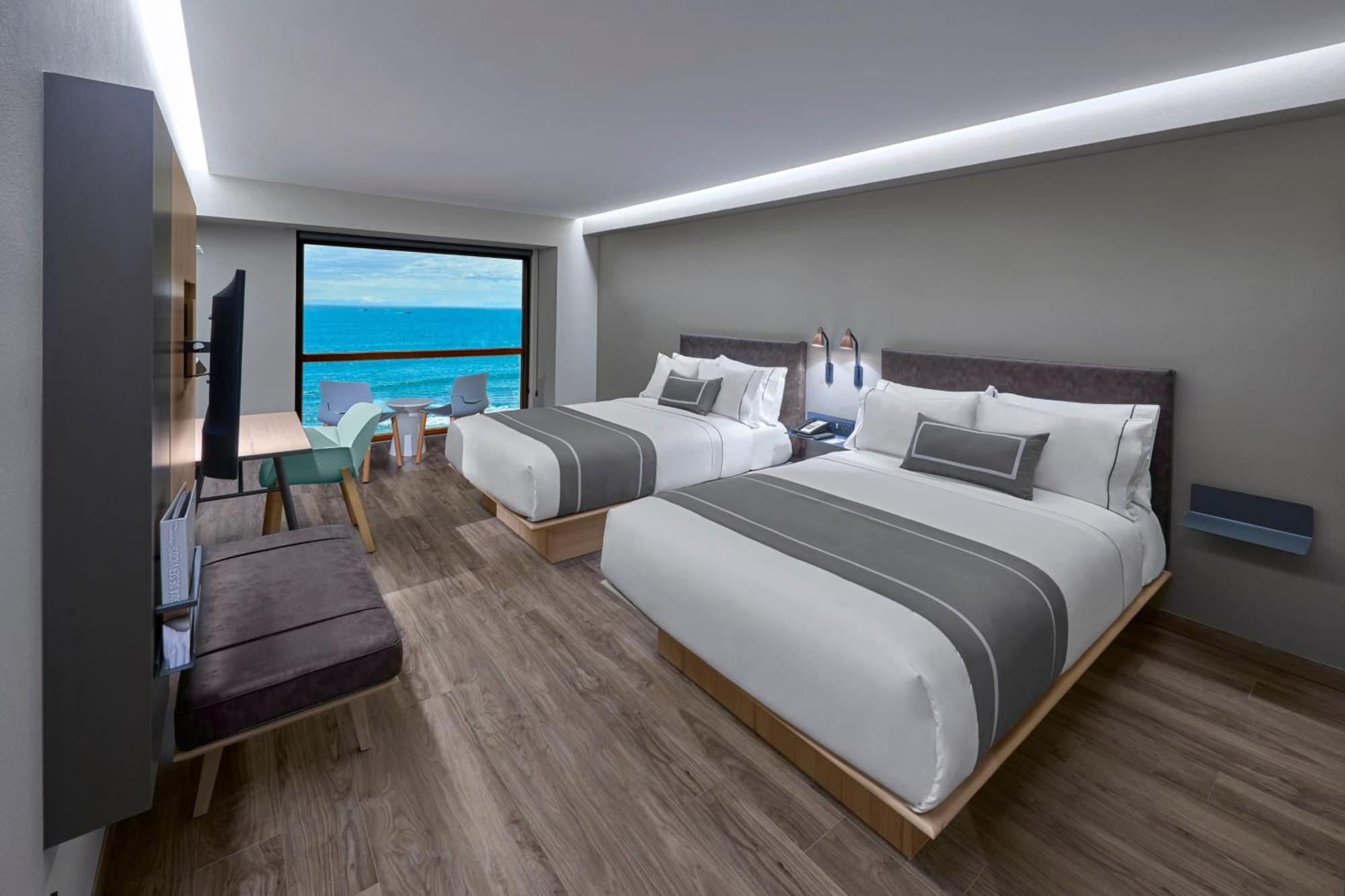 City Express Plus By Marriott Ensenada Exterior photo